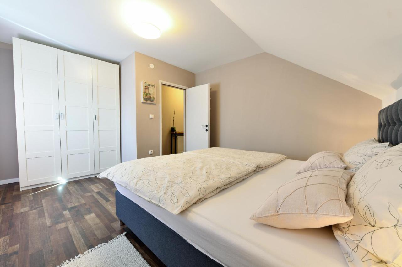 Apartment Murva Drežnik Grad Εξωτερικό φωτογραφία